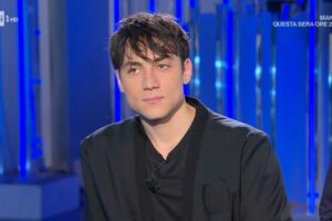 Matteo Paolillo e Jacqueline, il gossip che infiamma il web: l'attore rompe il silenzio