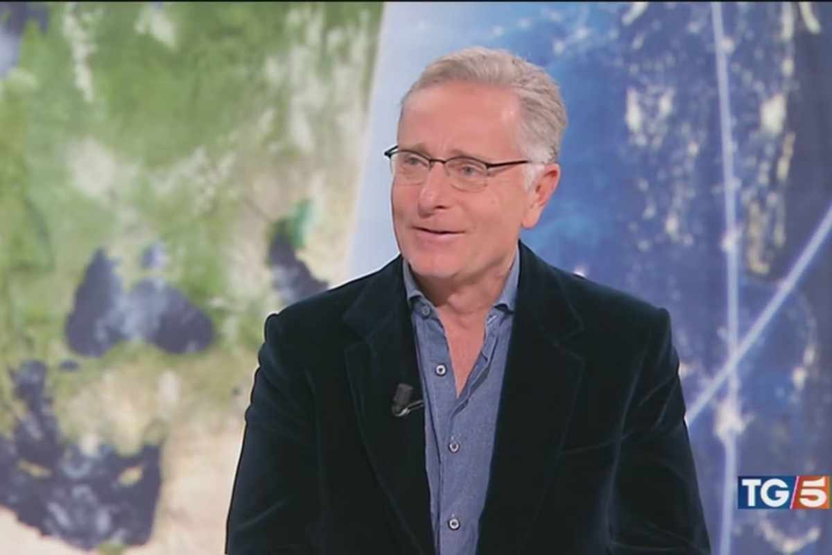 Paolo Bonolis chiude con il passato, l'addio è definitivo: "Non lo farò mai più"