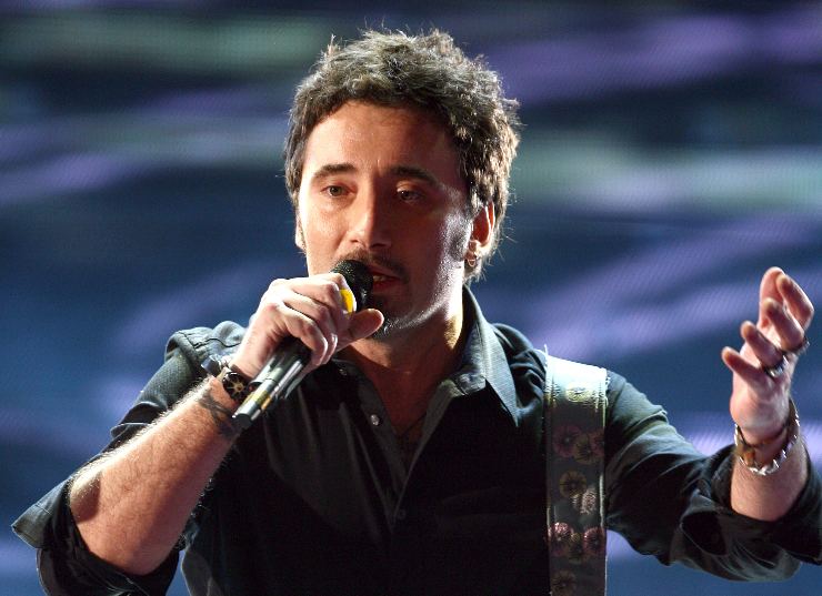 Federico Zampaglione canta